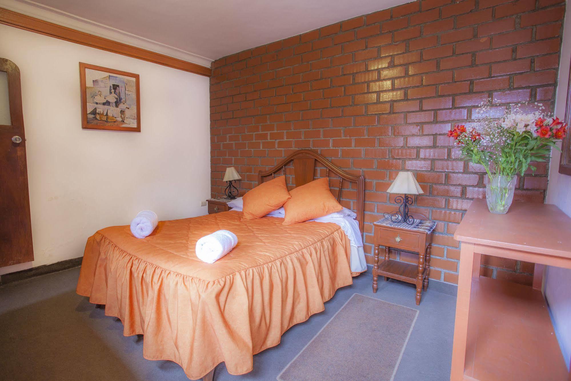 Alojamiento Soledad Huaraz  Eksteriør bilde